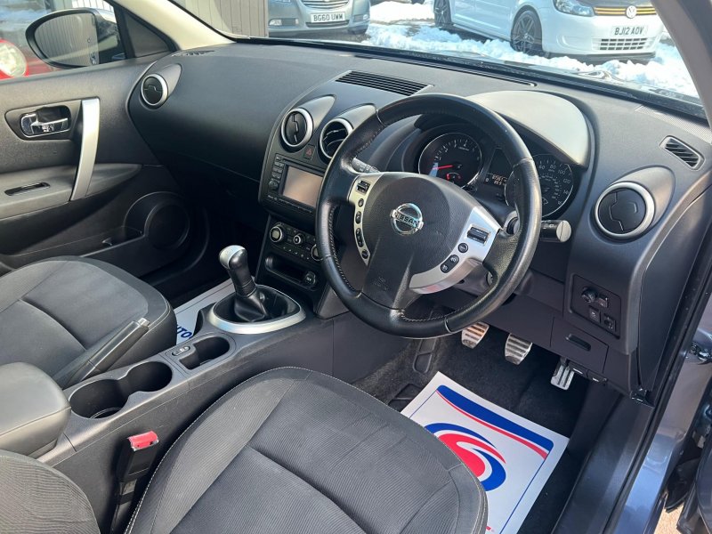 NISSAN QASHQAI