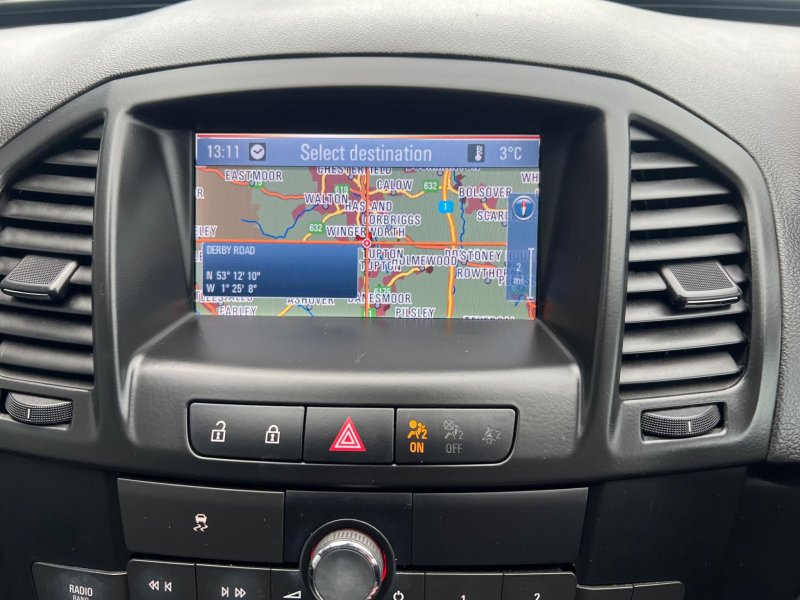 VAUXHALL INSIGNIA