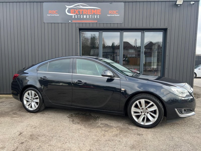 VAUXHALL INSIGNIA
