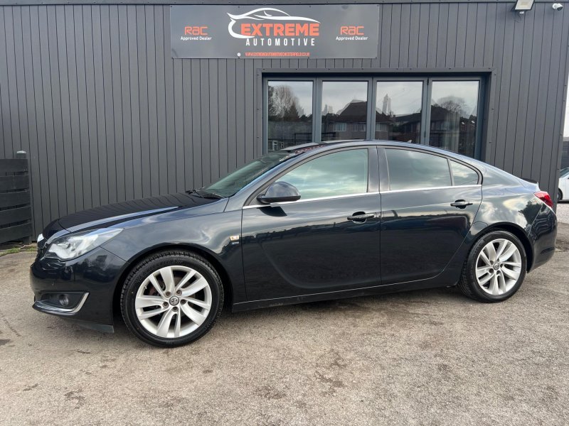 VAUXHALL INSIGNIA
