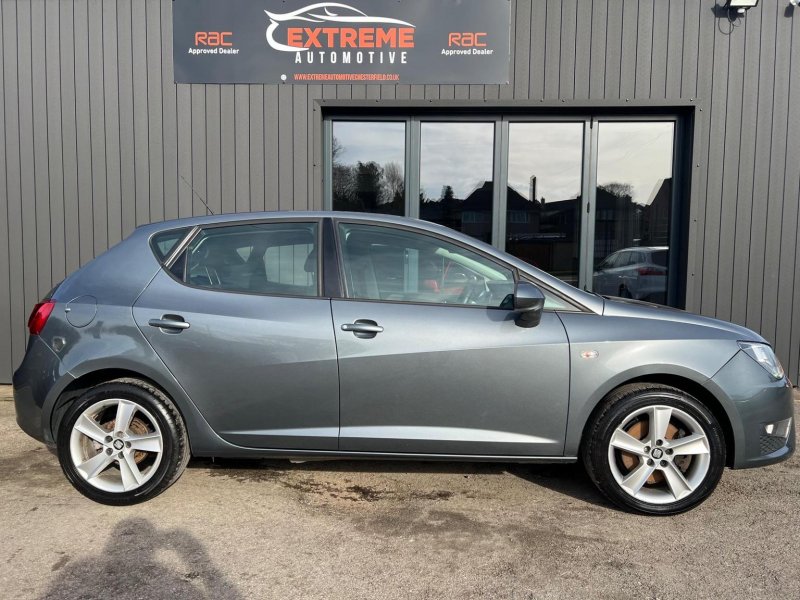 SEAT IBIZA