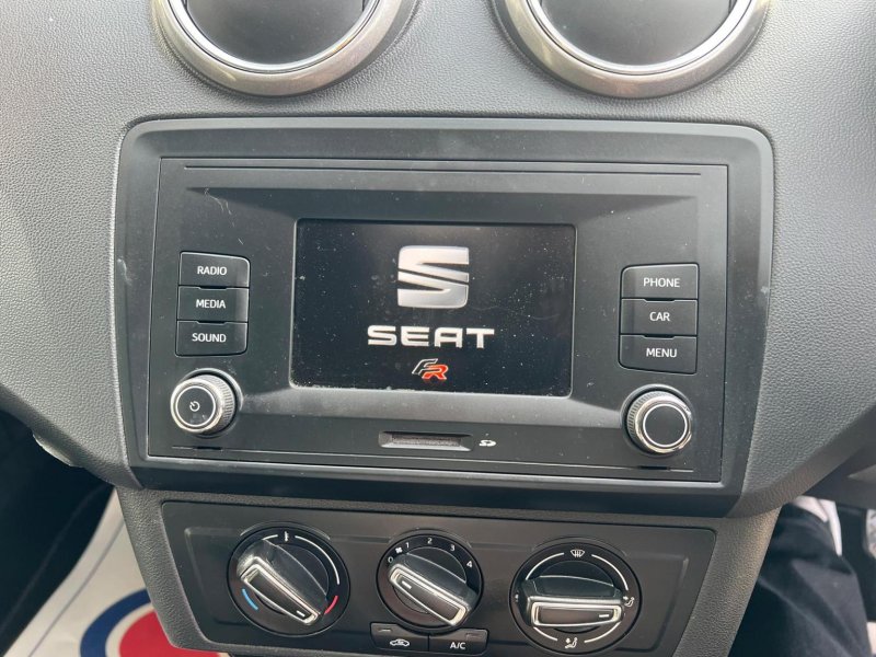 SEAT IBIZA
