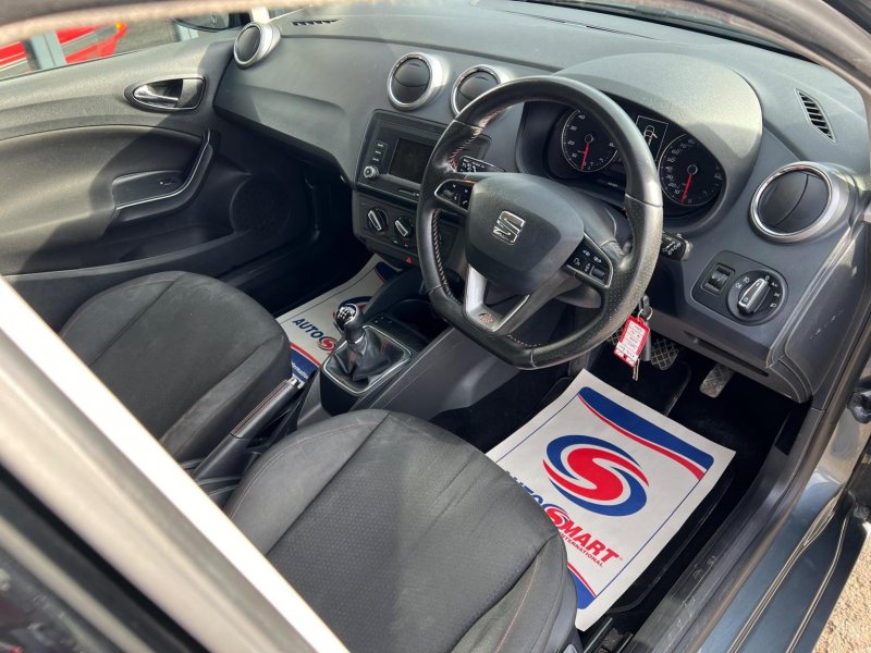 SEAT IBIZA