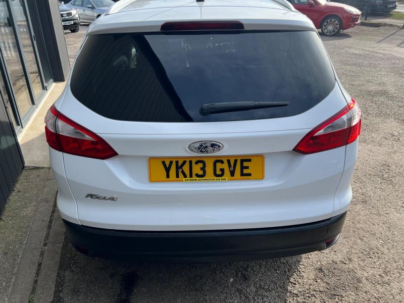 FORD FOCUS