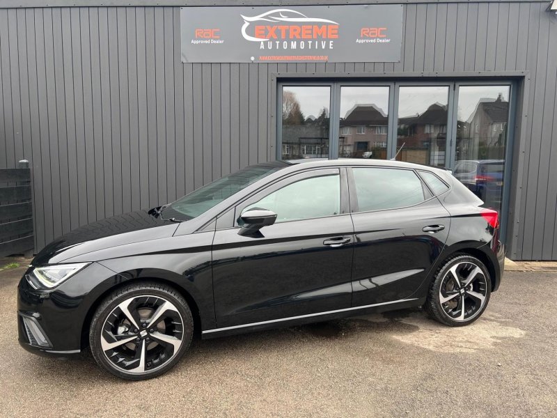 SEAT IBIZA