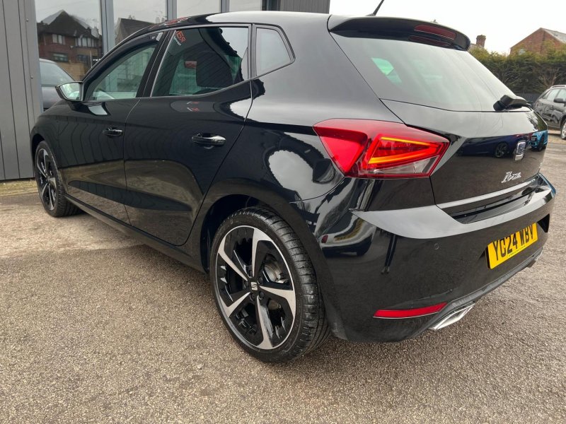 SEAT IBIZA