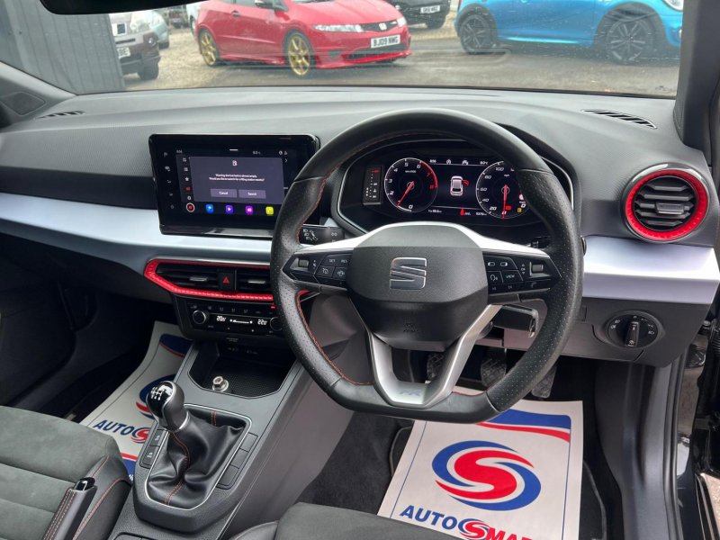 SEAT IBIZA