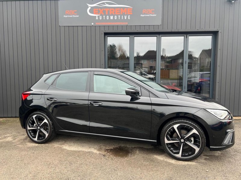 SEAT IBIZA