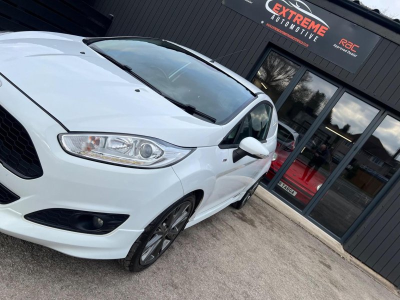 FORD FIESTA VAN