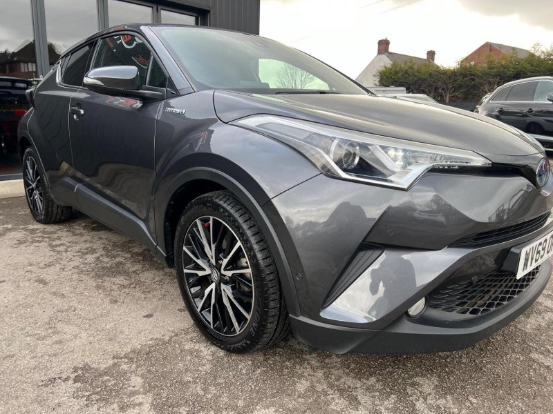 TOYOTA C-HR