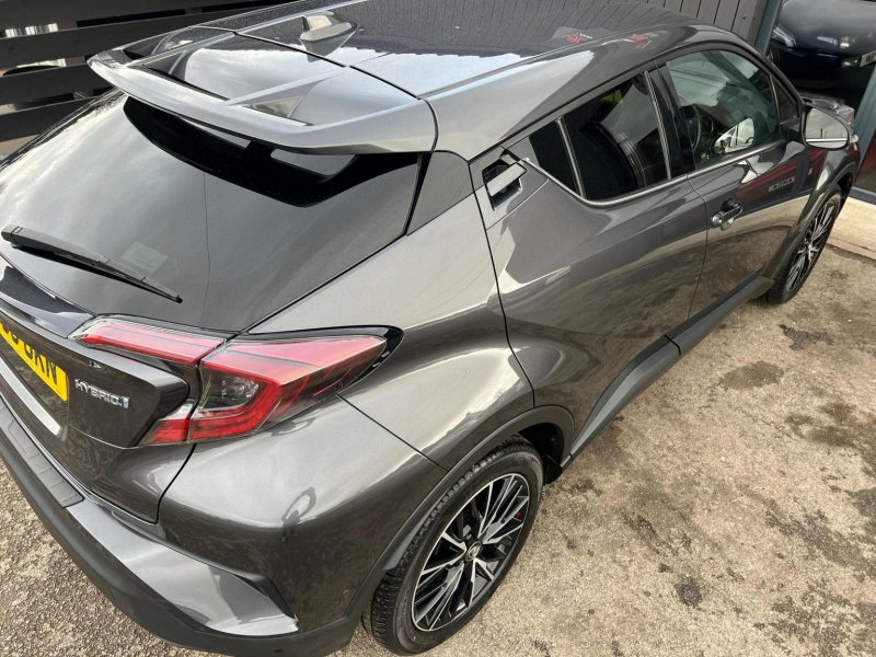 TOYOTA C-HR