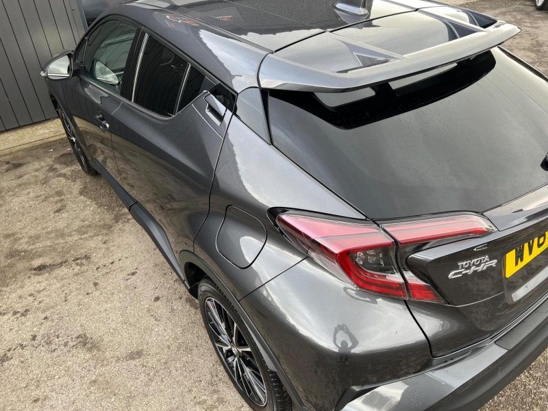 TOYOTA C-HR