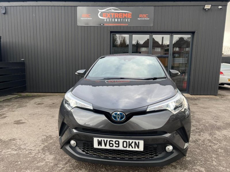 TOYOTA C-HR