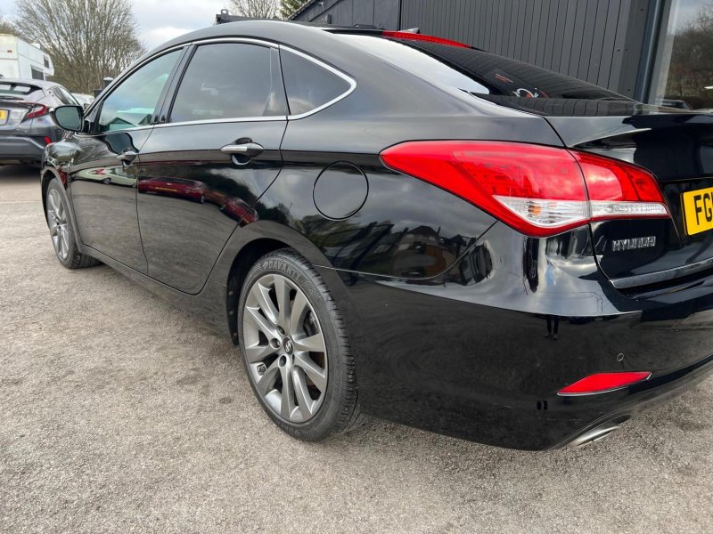 HYUNDAI I40