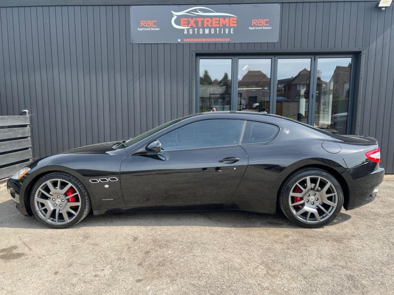 MASERATI GRANTURISMO