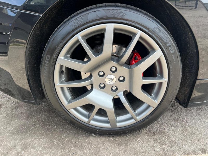 MASERATI GRANTURISMO
