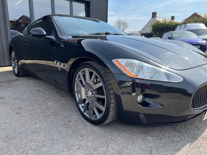 MASERATI GRANTURISMO