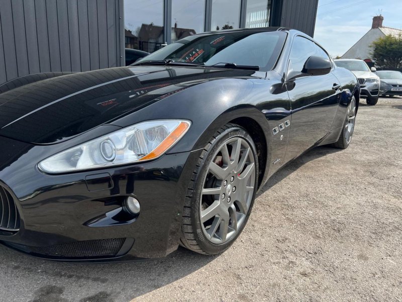 MASERATI GRANTURISMO
