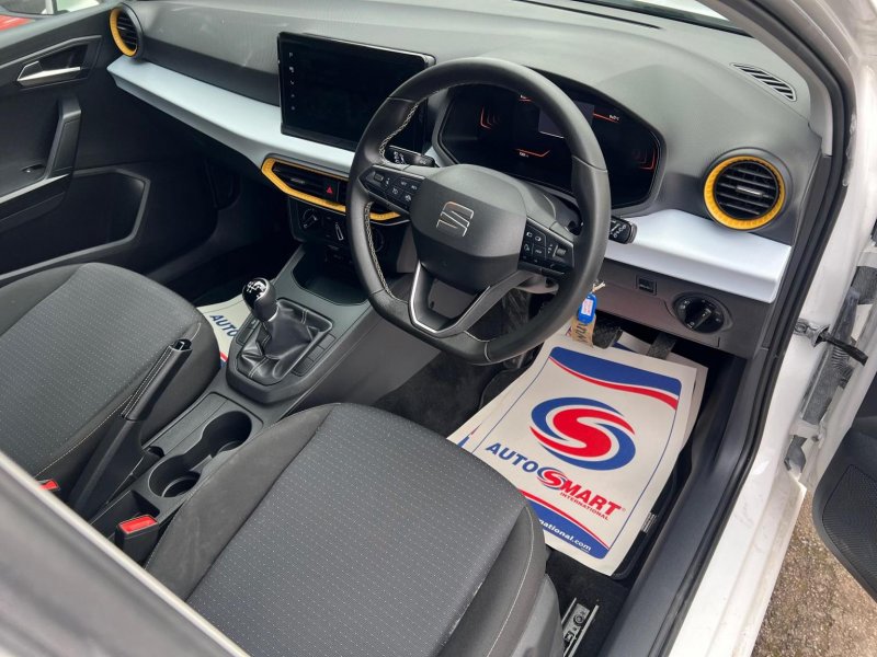 SEAT IBIZA