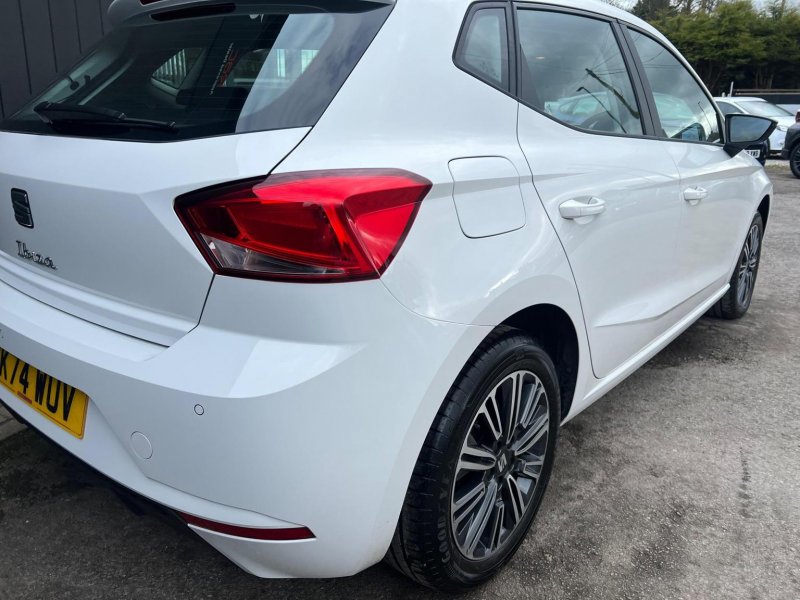 SEAT IBIZA