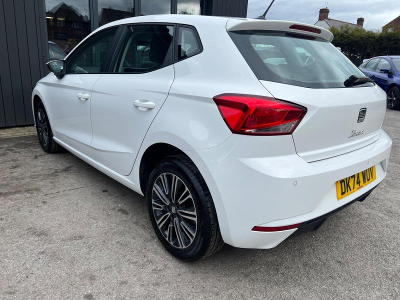 SEAT IBIZA