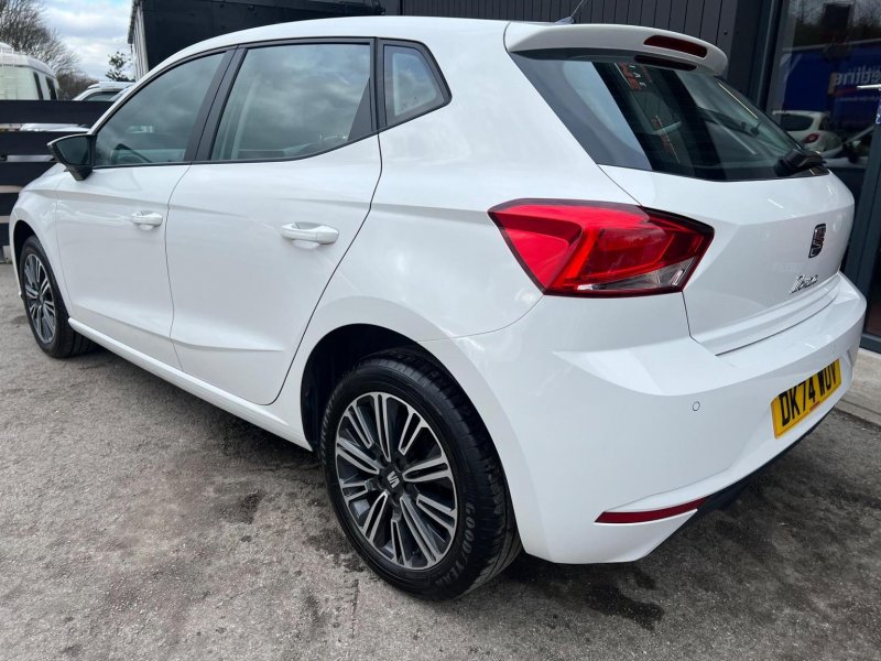 SEAT IBIZA