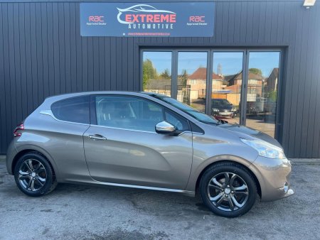 PEUGEOT 208 1.4 VTi Allure Euro 5 3dr