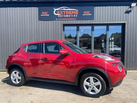 NISSAN JUKE 1.6 Visia Euro 5 5dr