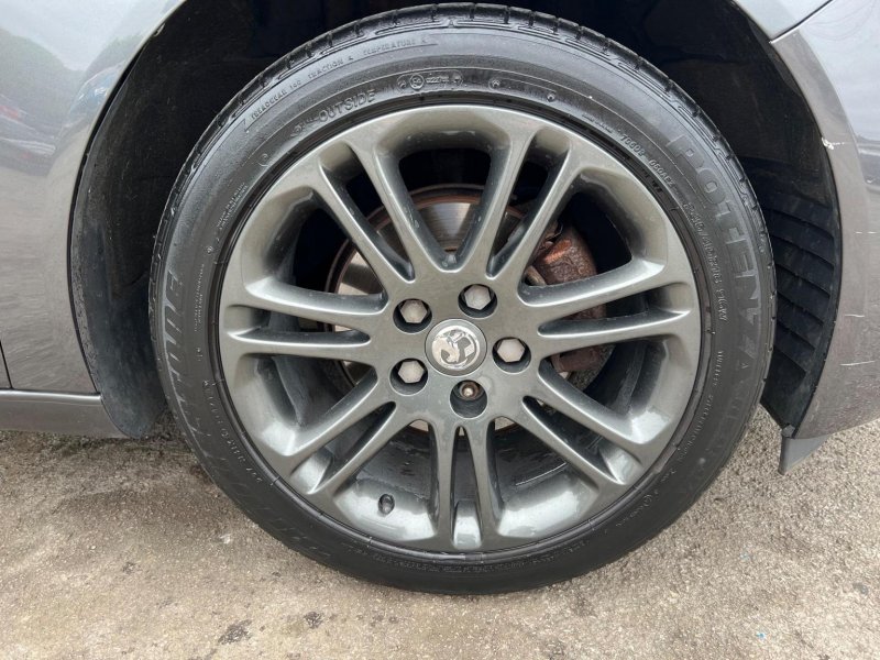 VAUXHALL INSIGNIA