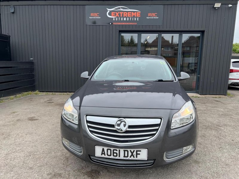 VAUXHALL INSIGNIA