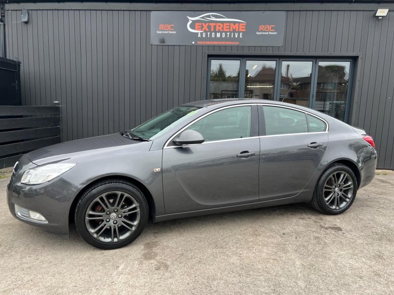 VAUXHALL INSIGNIA