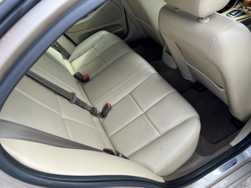 JAGUAR S-TYPE