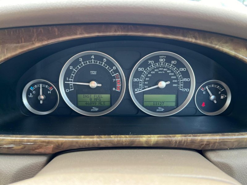 JAGUAR S-TYPE