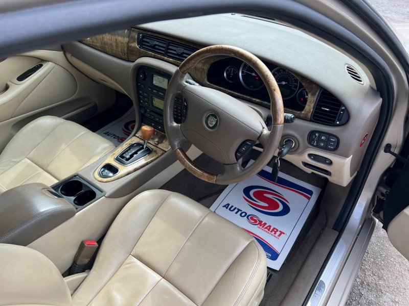 JAGUAR S-TYPE