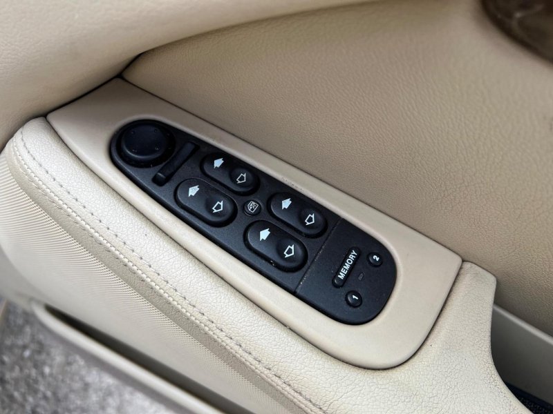 JAGUAR S-TYPE