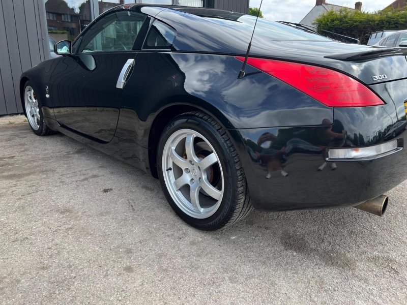 NISSAN 350Z
