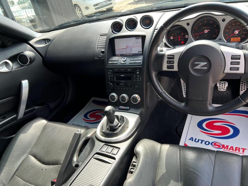NISSAN 350Z