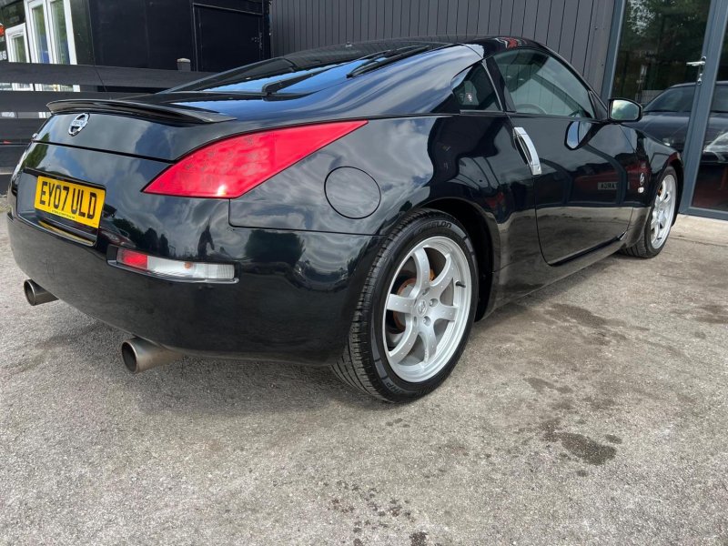 NISSAN 350Z