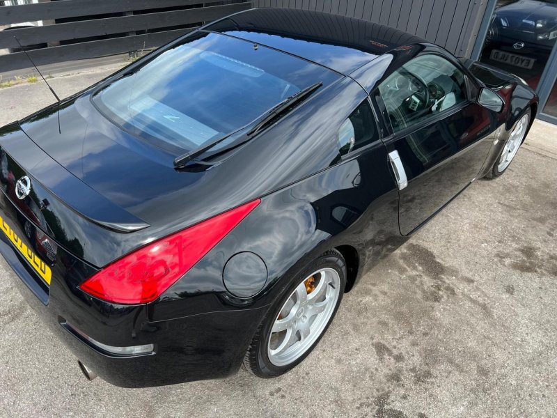 NISSAN 350Z