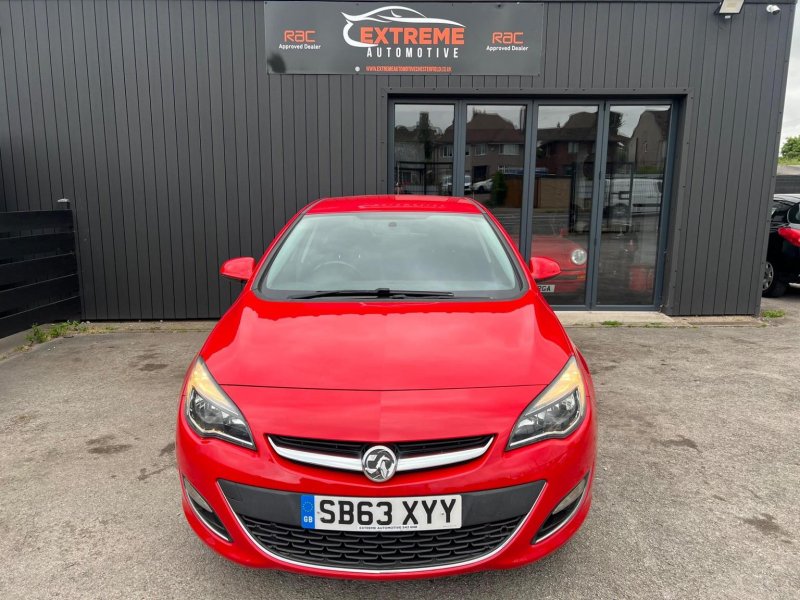 View VAUXHALL ASTRA 1.6 16v SRi Euro 5 5dr